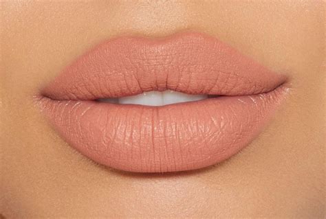 best peach lipstick for summer.